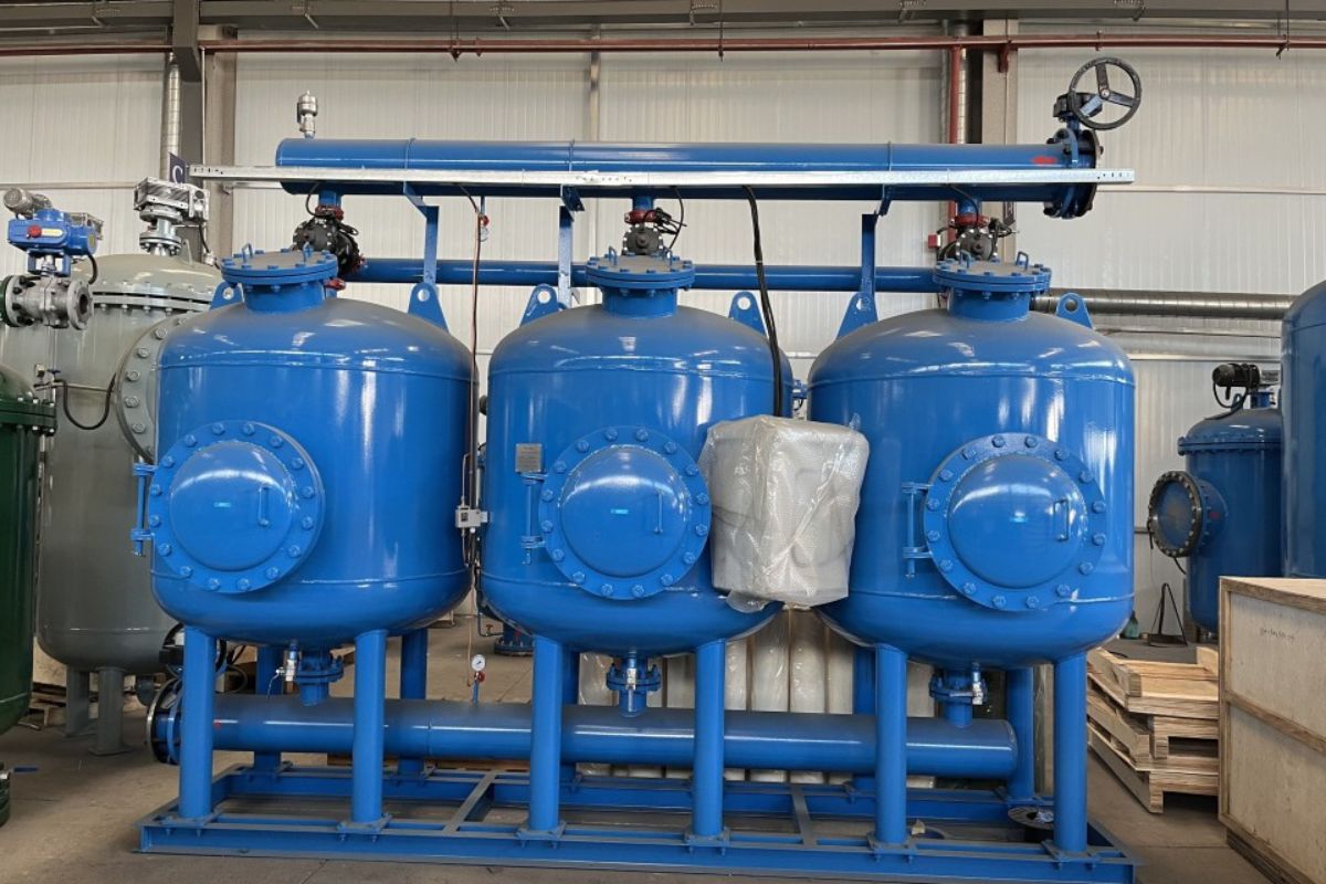 Chilled Water – Cartridge Type Side Stream Filtration